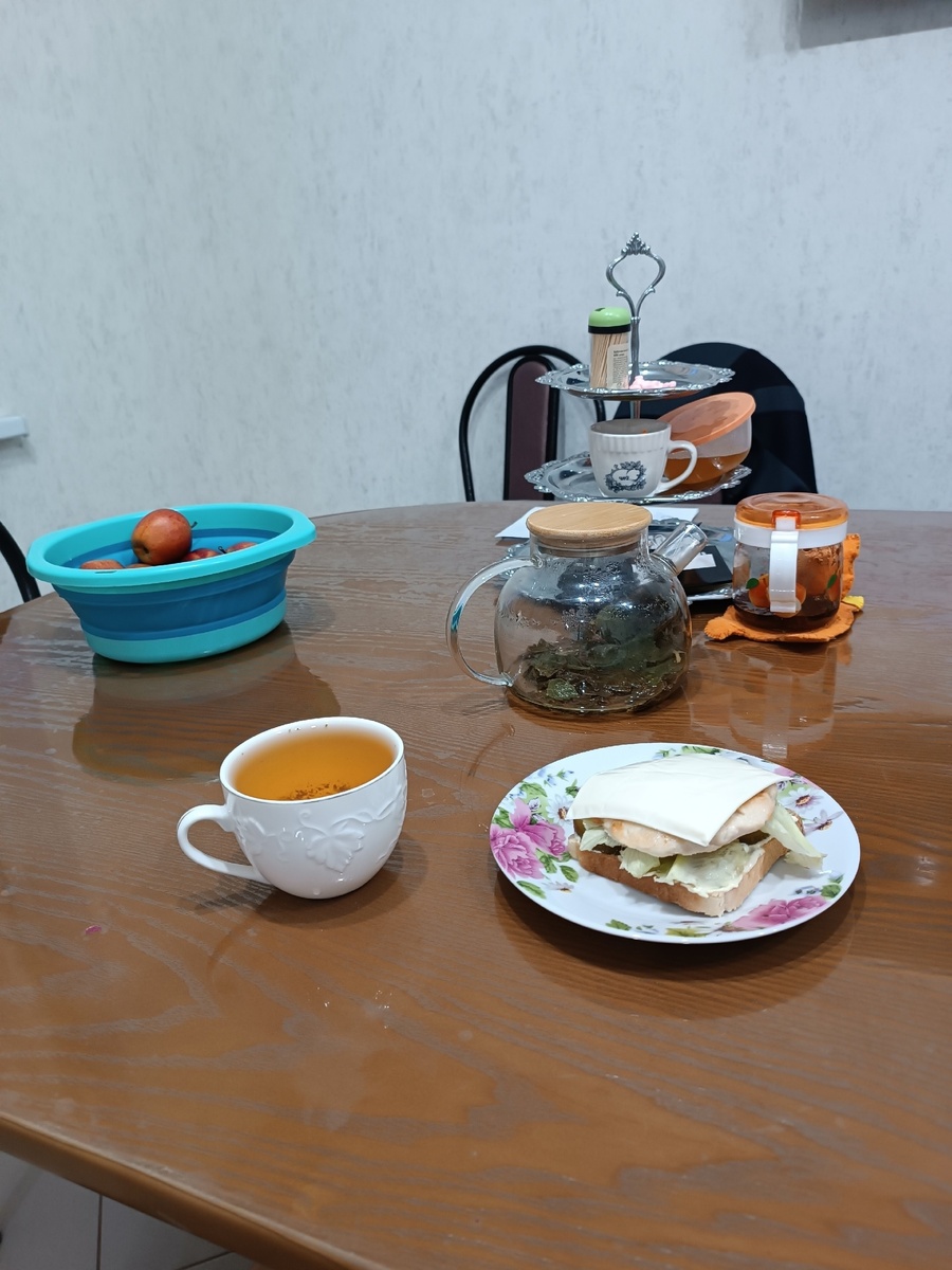 Утреннее чаепитие