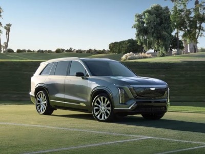    Cadillac показала трёхрядный электрический внедорожник Vistiq
