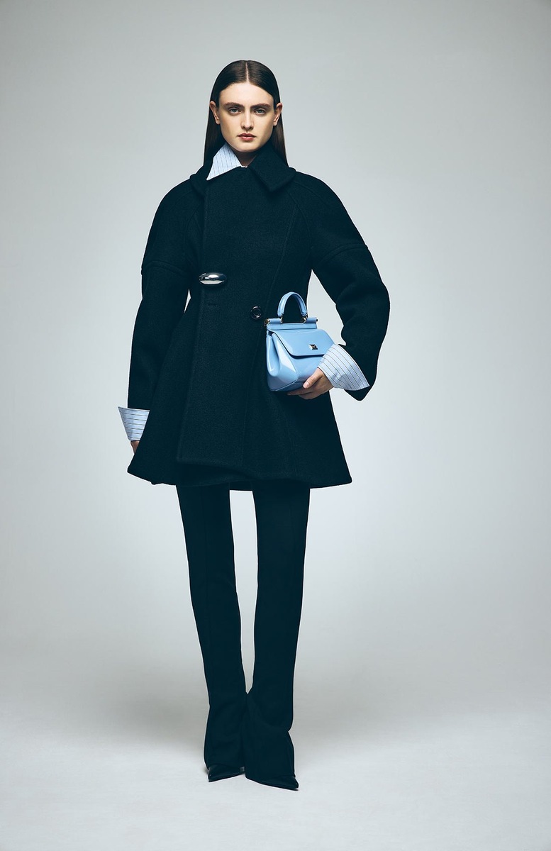 Источник: https://www.tsum.ru