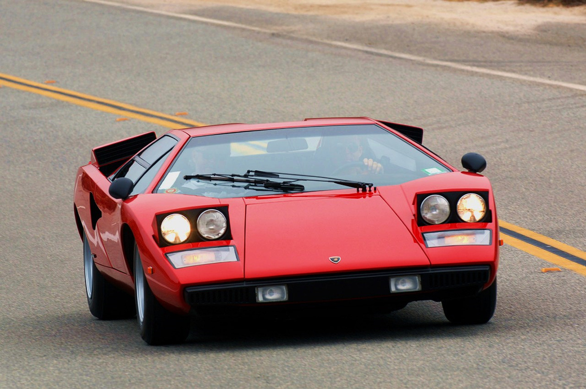 Lamborghini Countach LP400