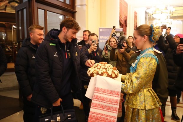 Листайте вправо, чтобы увидеть больше изображений