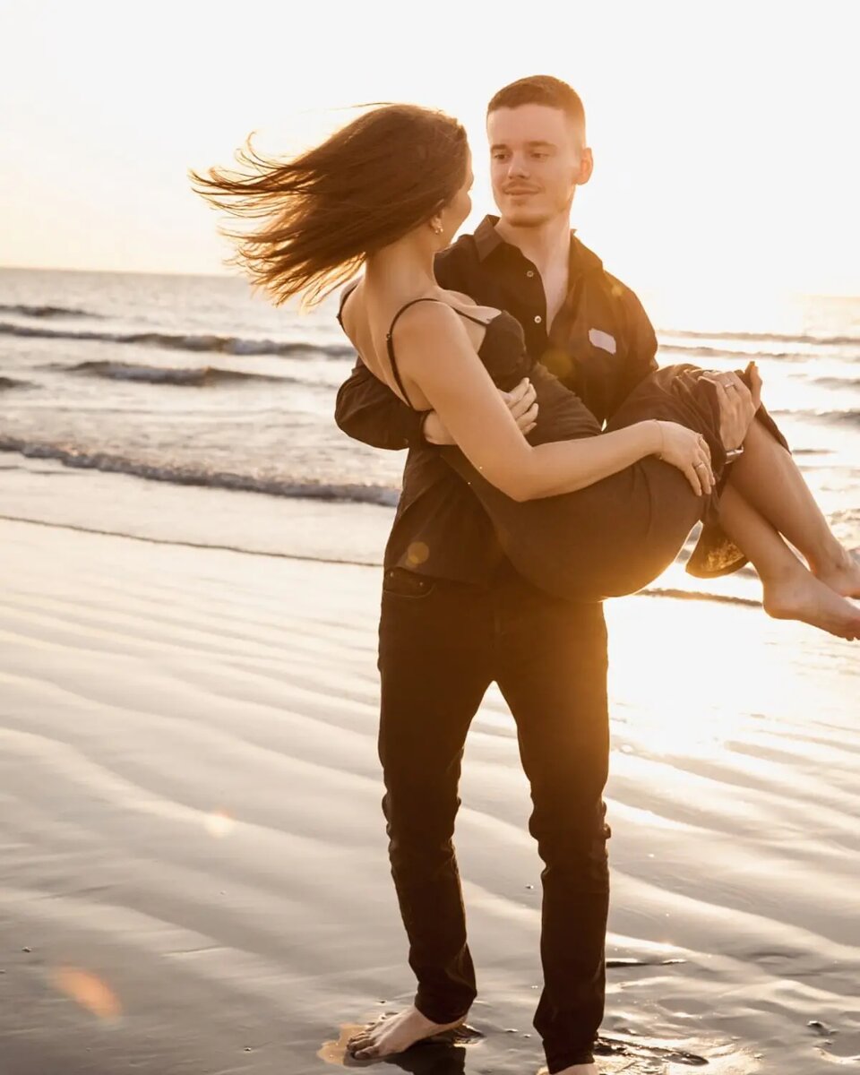    Арсений Шульгин с супругой Лианой