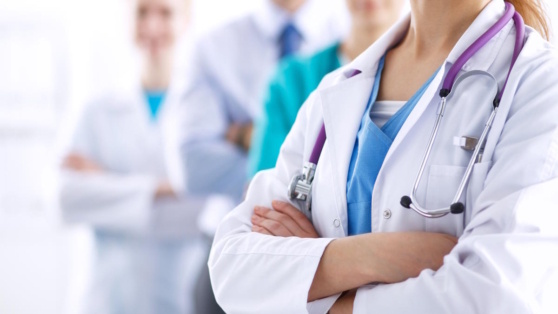    Роспотребнадзор открыл горячую телефонную линию для потребителей платных медицинских услуг Андрей Галкин