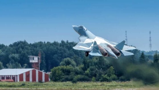    На авиасалоне в Китае впервые представлен российский истребитель пятого поколения Су-57 Андрей Галкин