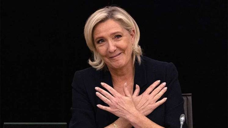    EPA Марин Ле Пен считает цели прокуратуры политическими