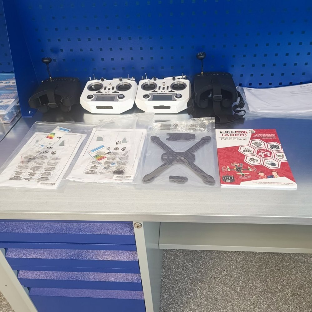    В Нижневартовском политехническом колледже открыли лабораторию БПЛА