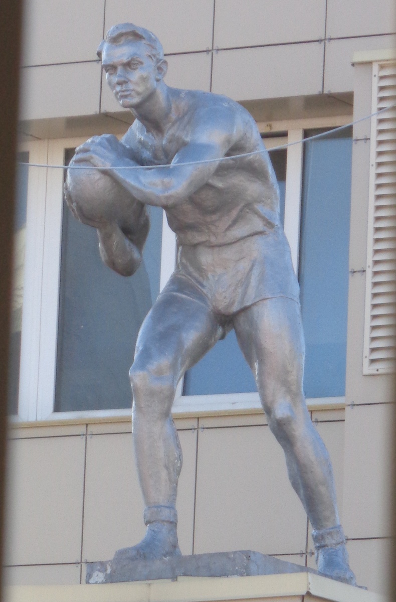 Город Курск, стадион "Трудовые резервы". Фото автора.