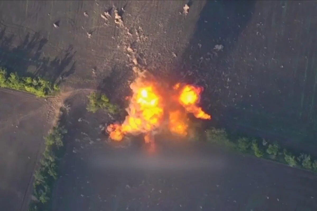    «Ланцеты» режут танки.