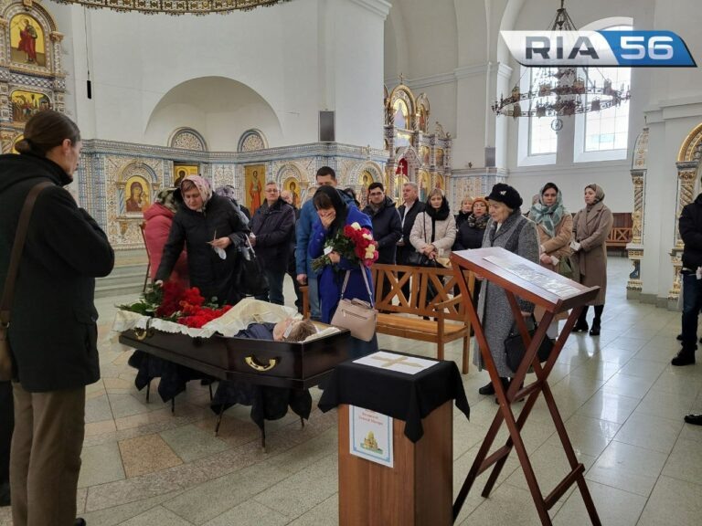    В Оренбурге прощаются с журналистом Владимиром Беребиным Андрей Севостьянов