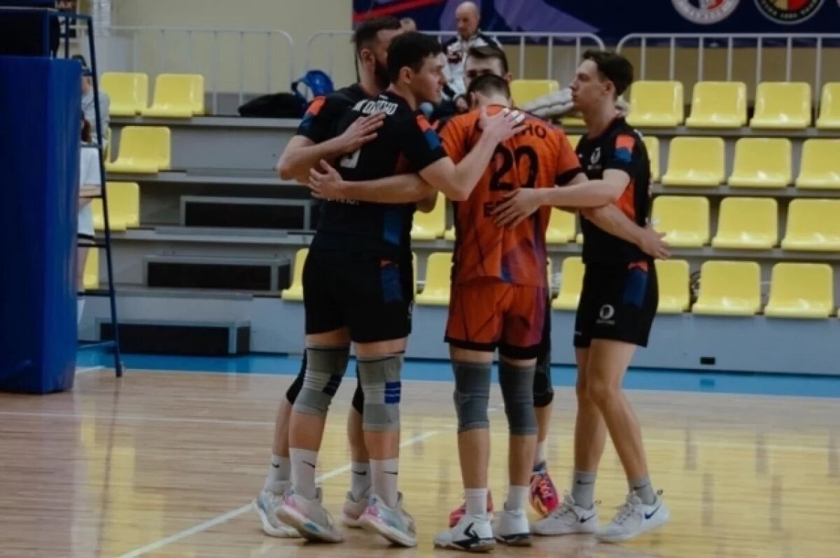    Брянский ВК «Охотно» выиграл все матчи второго тура чемпионата ЦФО