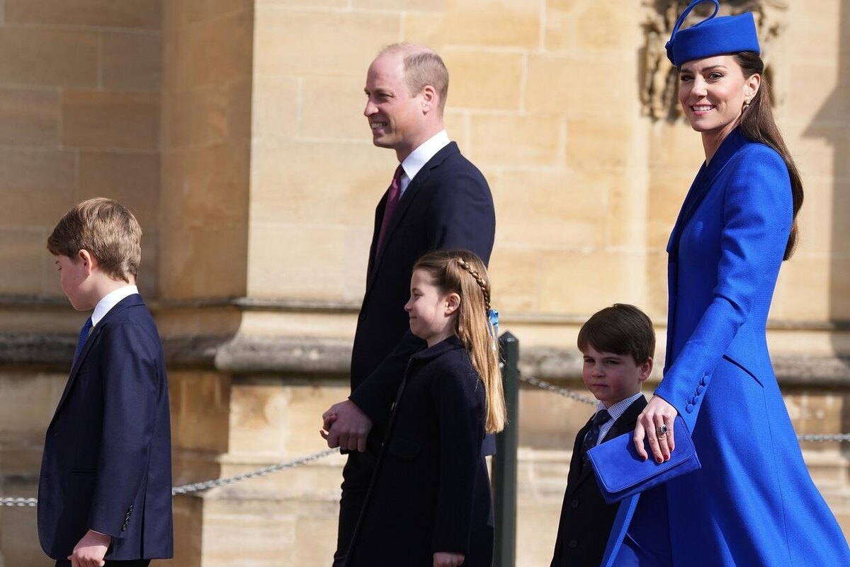    Кейт Миддлтон с супругом Уильямом, Джорджем, Шарлоттой и Луи LEGION-MEDIA