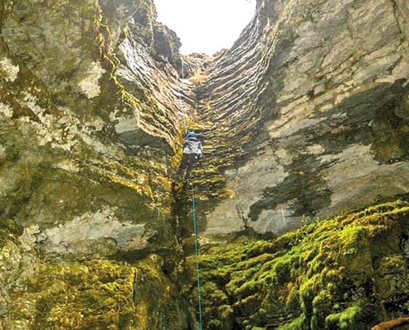 Фото: ФГБУ «Заповедный Крым»/Пещера Данилевского на плато Ай-Петри
