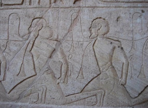 Хеттские пленники на египетской фреске.