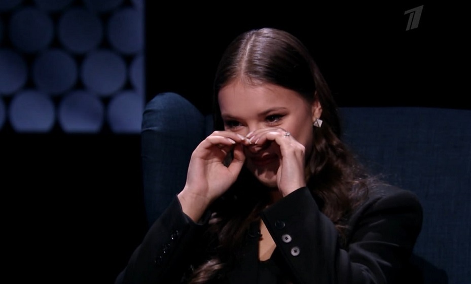    Щербакова: В 13 лет я получила серьезный перелом ноги. Фото: скрин трансляции Первого канала