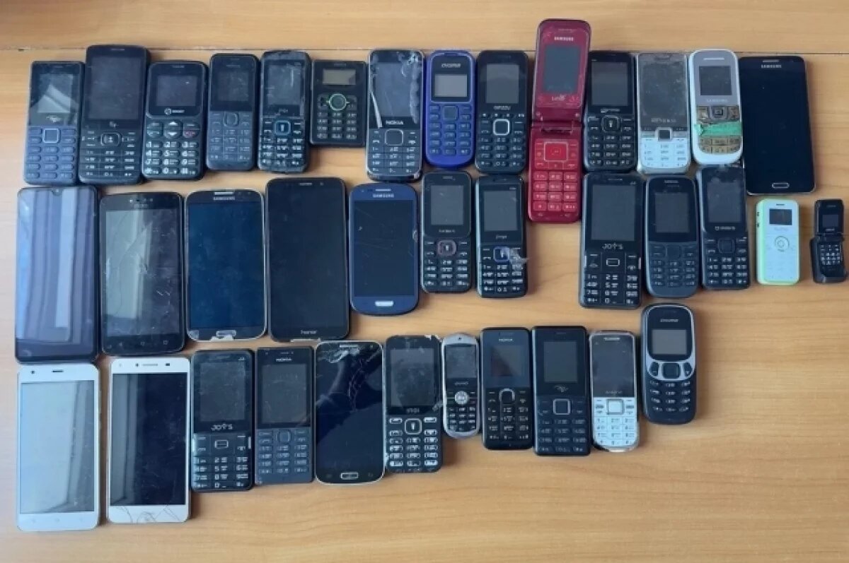    37 телефонов пытались перекинуть осуждённым колонии в Иркутской области