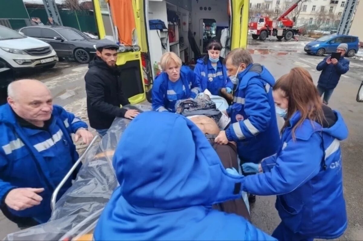    Два человека пострадали в пожаре в поликлинике в Екатеринбурге