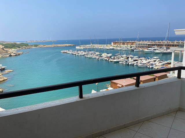 Вид на Кипр из окна