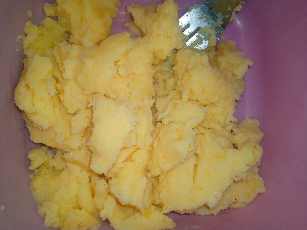 Несколько ложек картофельного пюре 