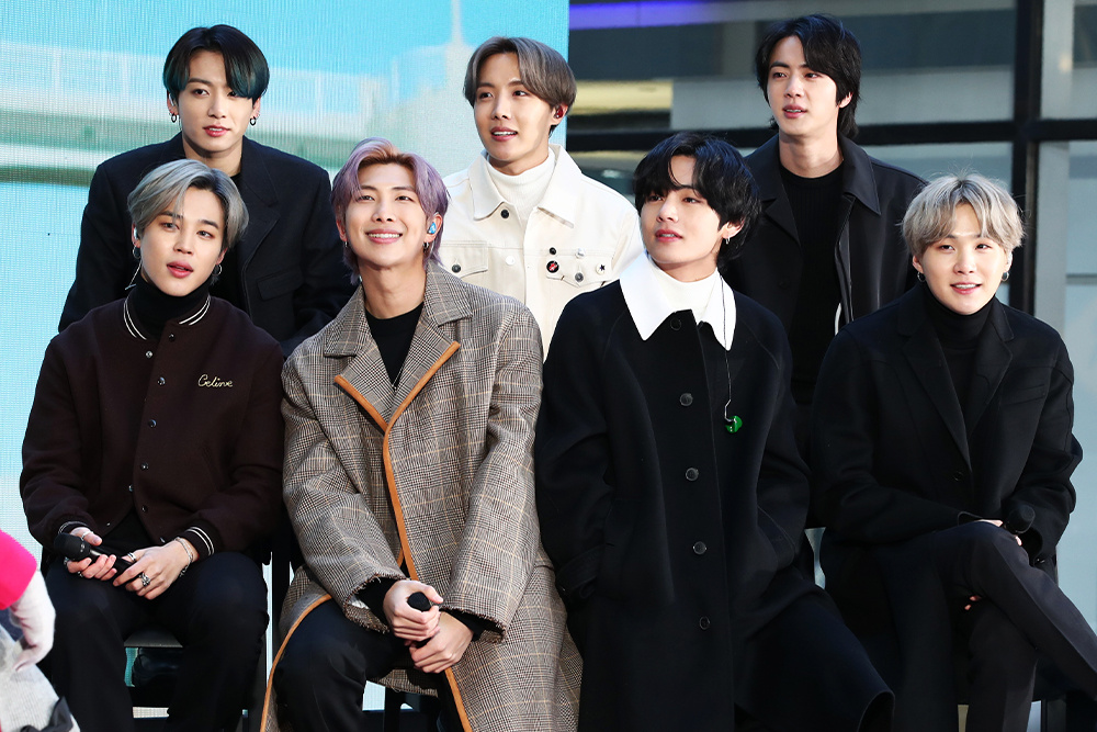 Состав группы BTS близок подросткам и по возрасту, и по увлечениям