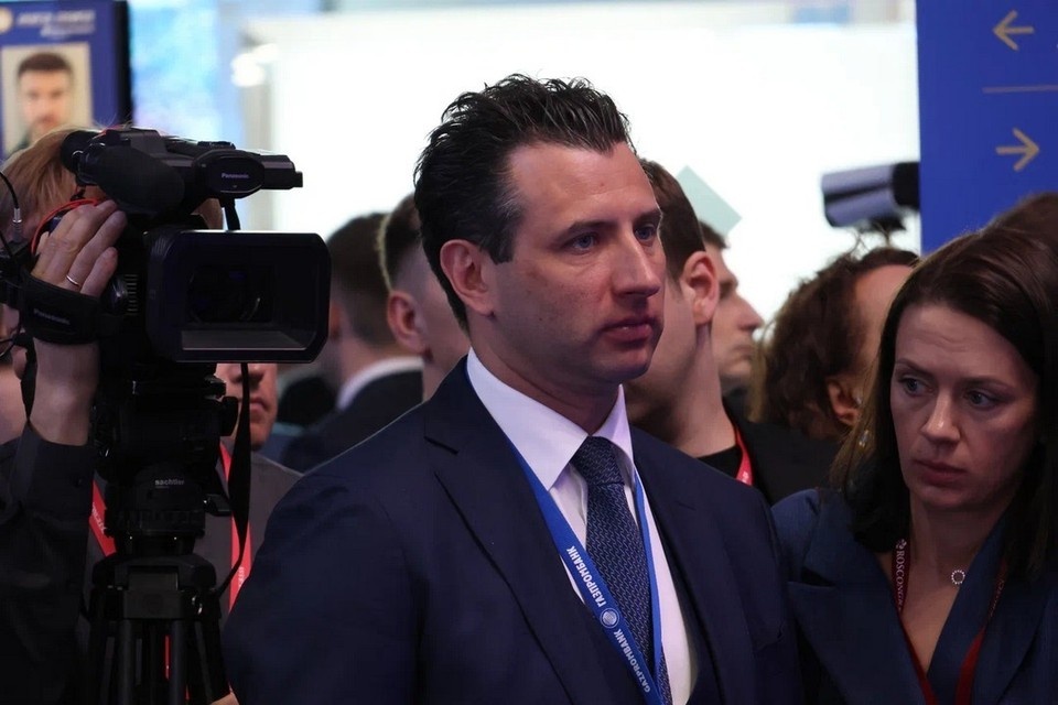    Роман Ротенберг объяснил, почему не стал профессиональным хоккеистом. Вероника ОВСЯННИКОВА