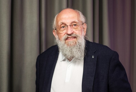    Анатолий Вассерман