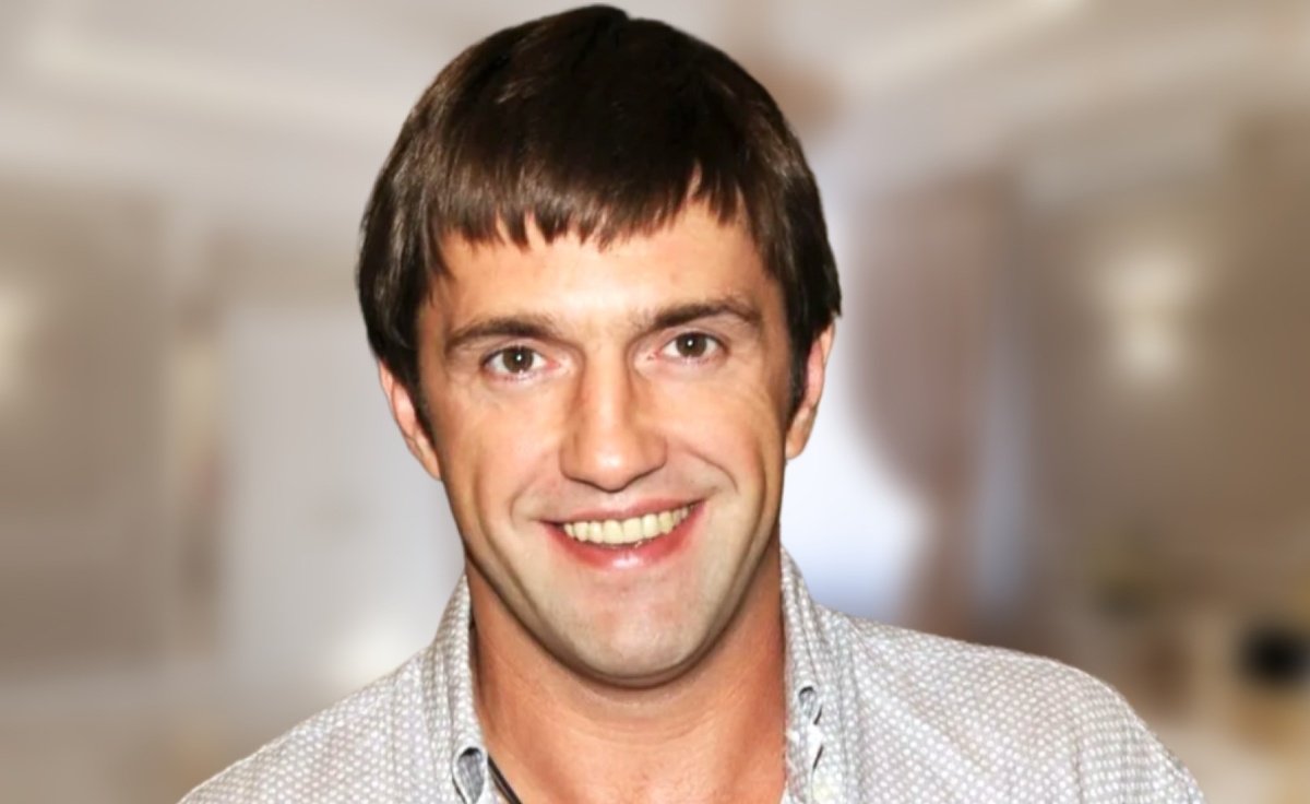 на фото Владимир Вдовиченков