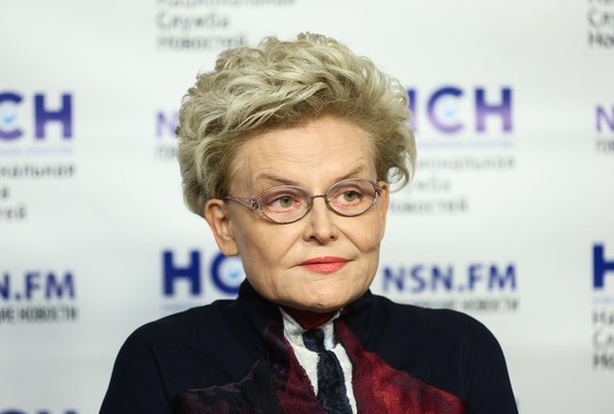    Елена Малышева