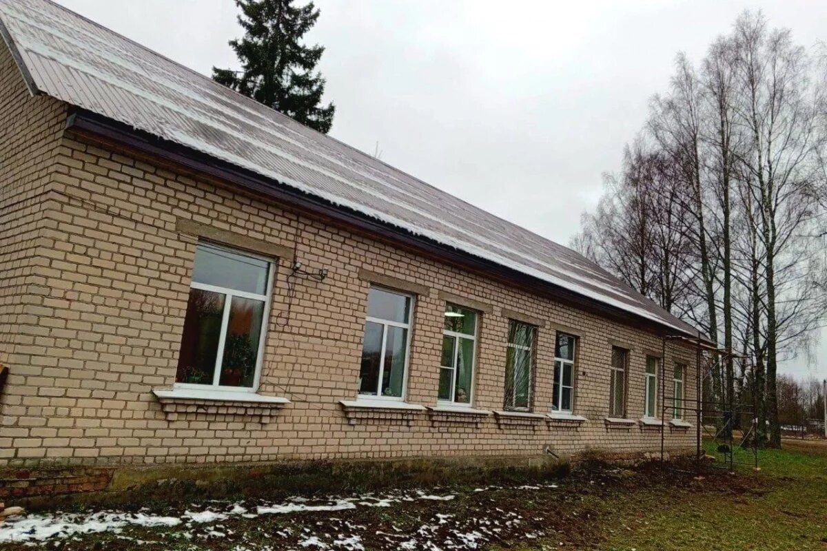    Кровлю заменили в здании ветеринарной лечебницы в Опочке