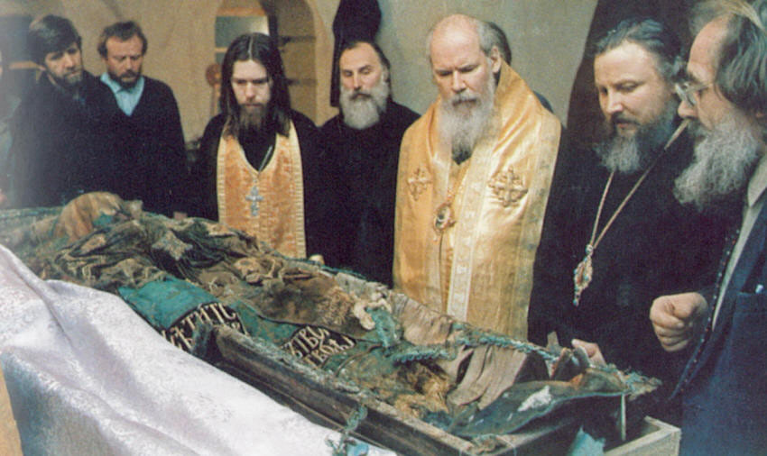 Обретение мощей святителя Тихона, Патриарха Московского и всея Руси