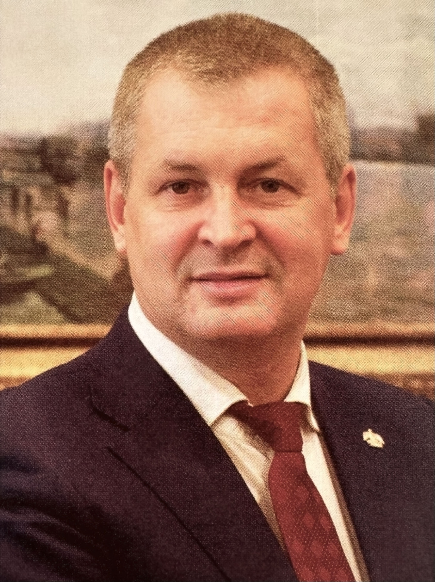 Сергей Владимирович Курасов  Ректор РГХПУ им. С.Г. Строганова, академик Российской академии художеств, доктор искусствоведения, профессор
