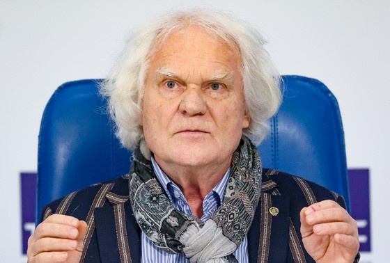    Юрий Куклачев