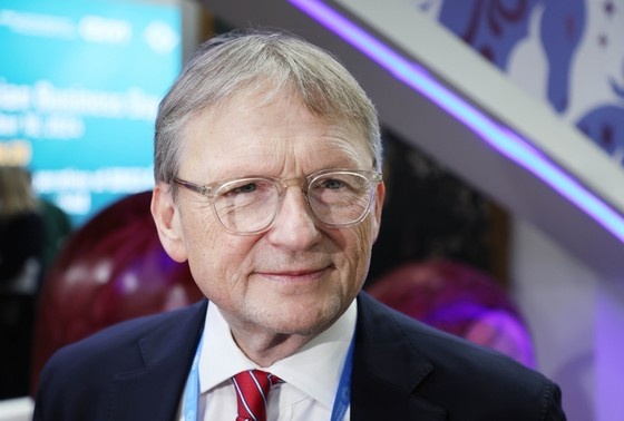    Борис Титов