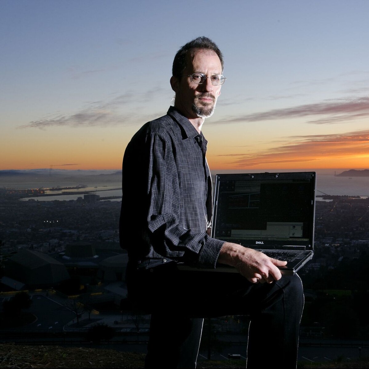 Отец-основатель - ДЭВИД П. АНДЕРОН. Исследователь и изобретатель, сотрудник Лаборатории космических наук Калифорнийского университета в  Беркли. Помимо SETI@home и BOINC работал над системой «распределенного мышления» Stardust@home, в которой добровольцы распознавали и отмечали объекты на фотографиях, сделанных автоматической станцией «Стардаст».