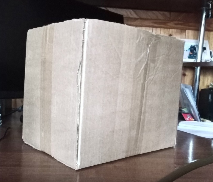 Это коробка  ДО  преображения...