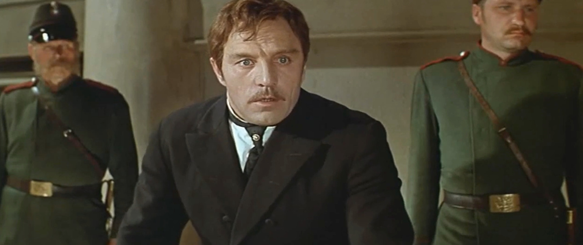 Кадр из кинофильма "Братья Карамазовы", 1968 г., режиссеры Иван Пырьев, Михаил Ульянов, Кирилл Лавров, сценарист Иван Пырьев, композитор Исаак Шварц (скриншот)