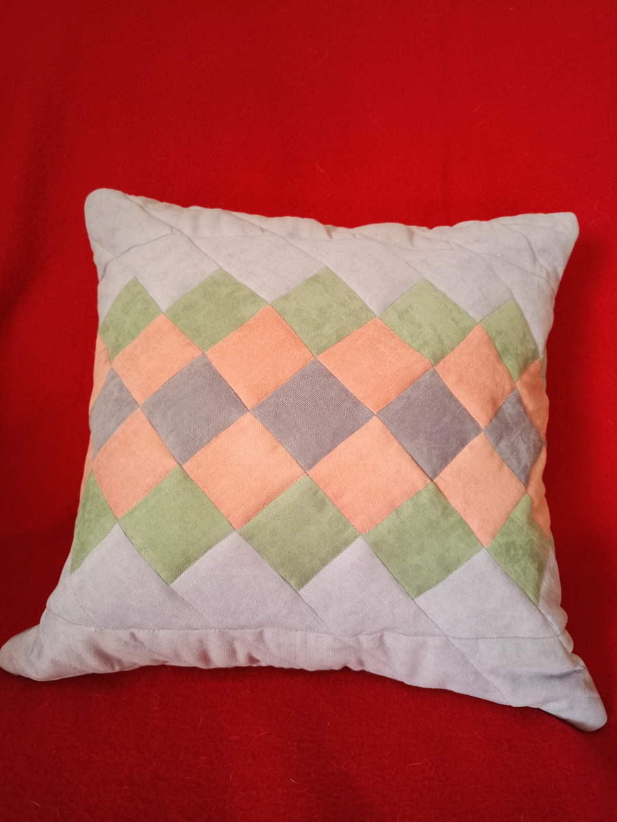 Подушка 40*40