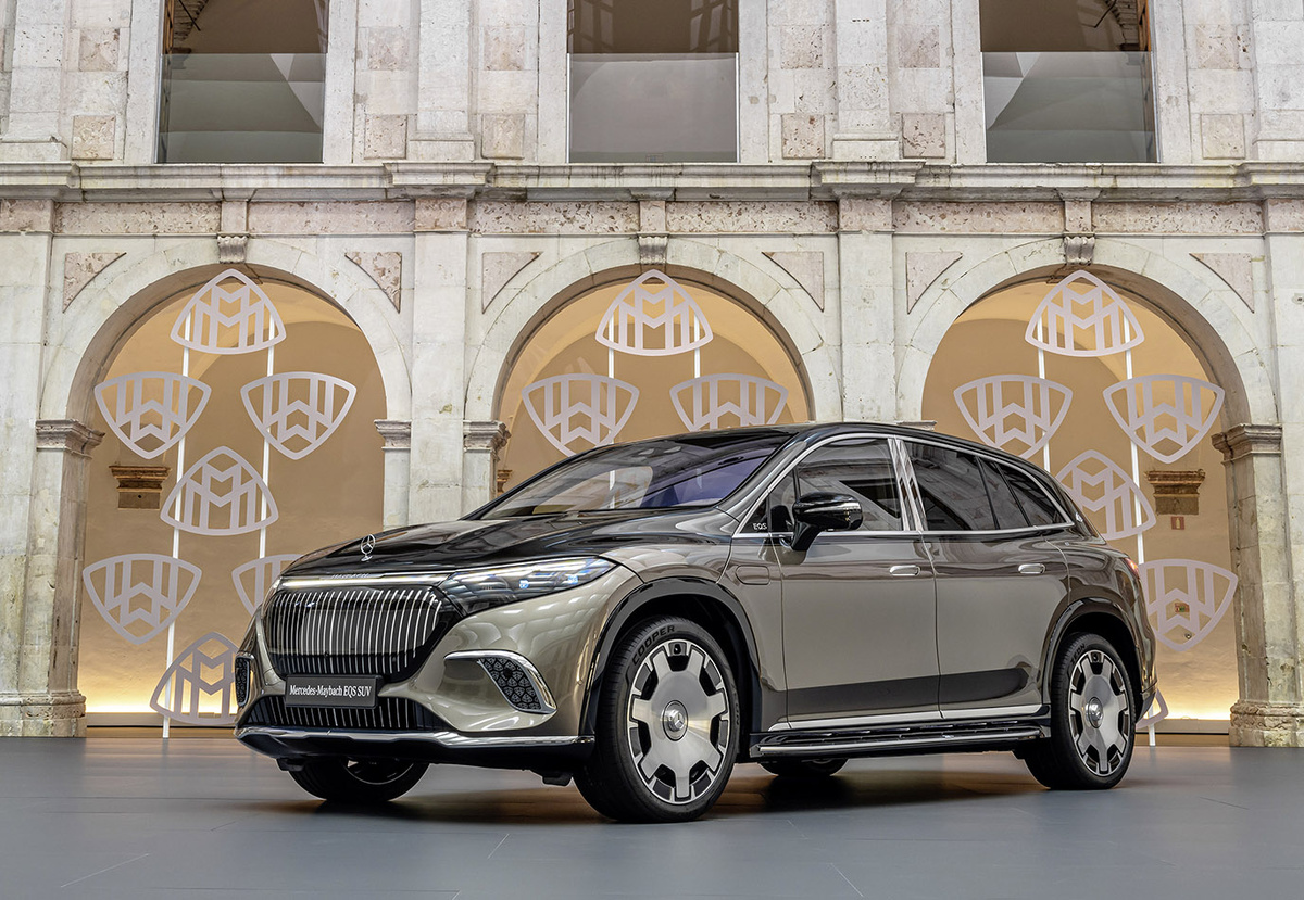Mercedes-Benz Maybach EQS SUV. Фото: autowp.ru