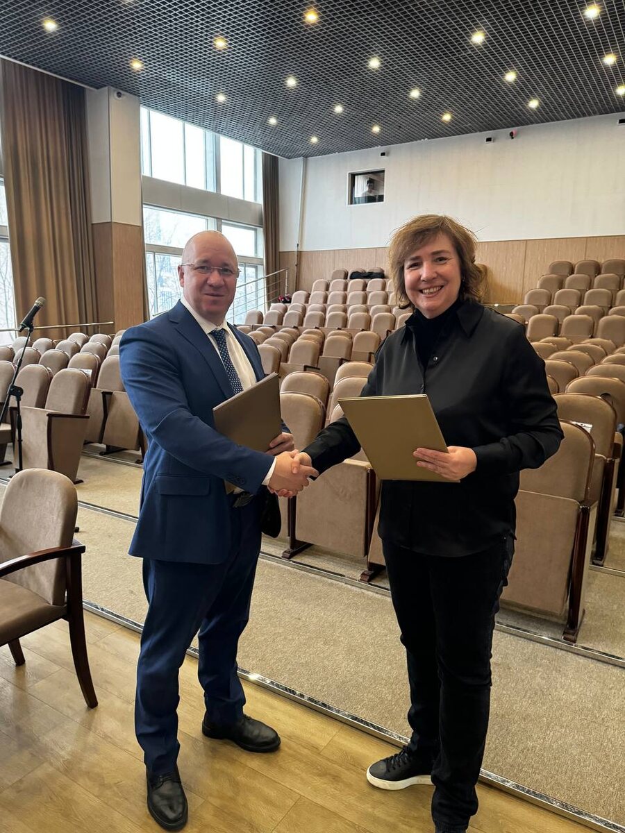 ИНК подписал договор о научном сотрудничестве с ЦЭМИ РАН (г. Москва)