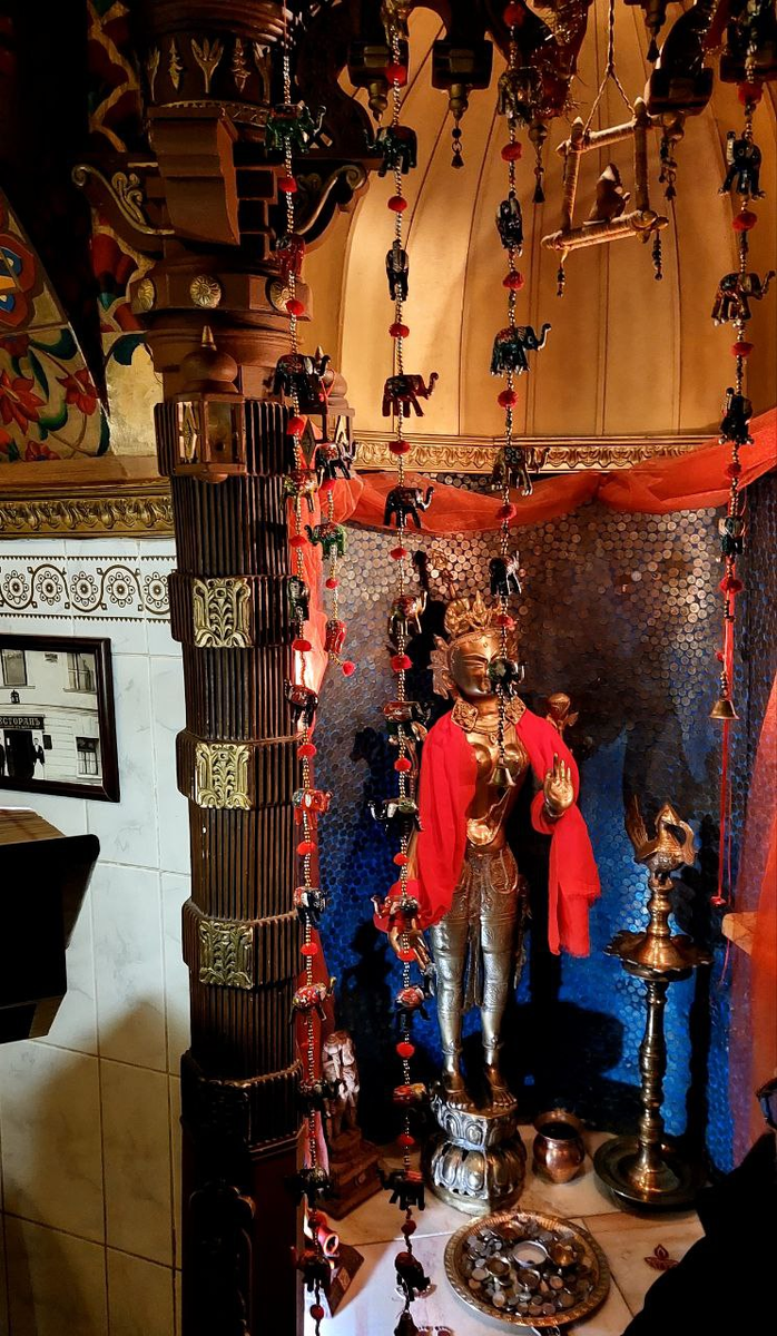 Оформление на входе. Фото автора