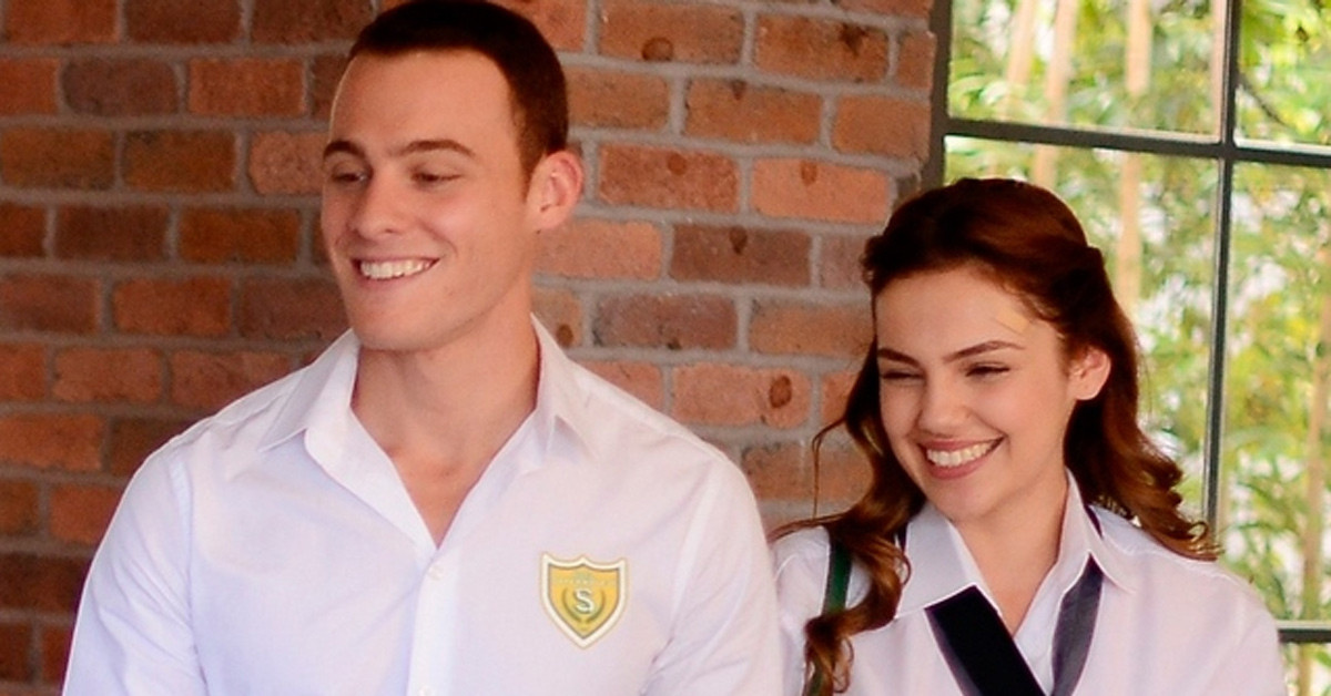 Кадр из сериала "В ожидании солнца"