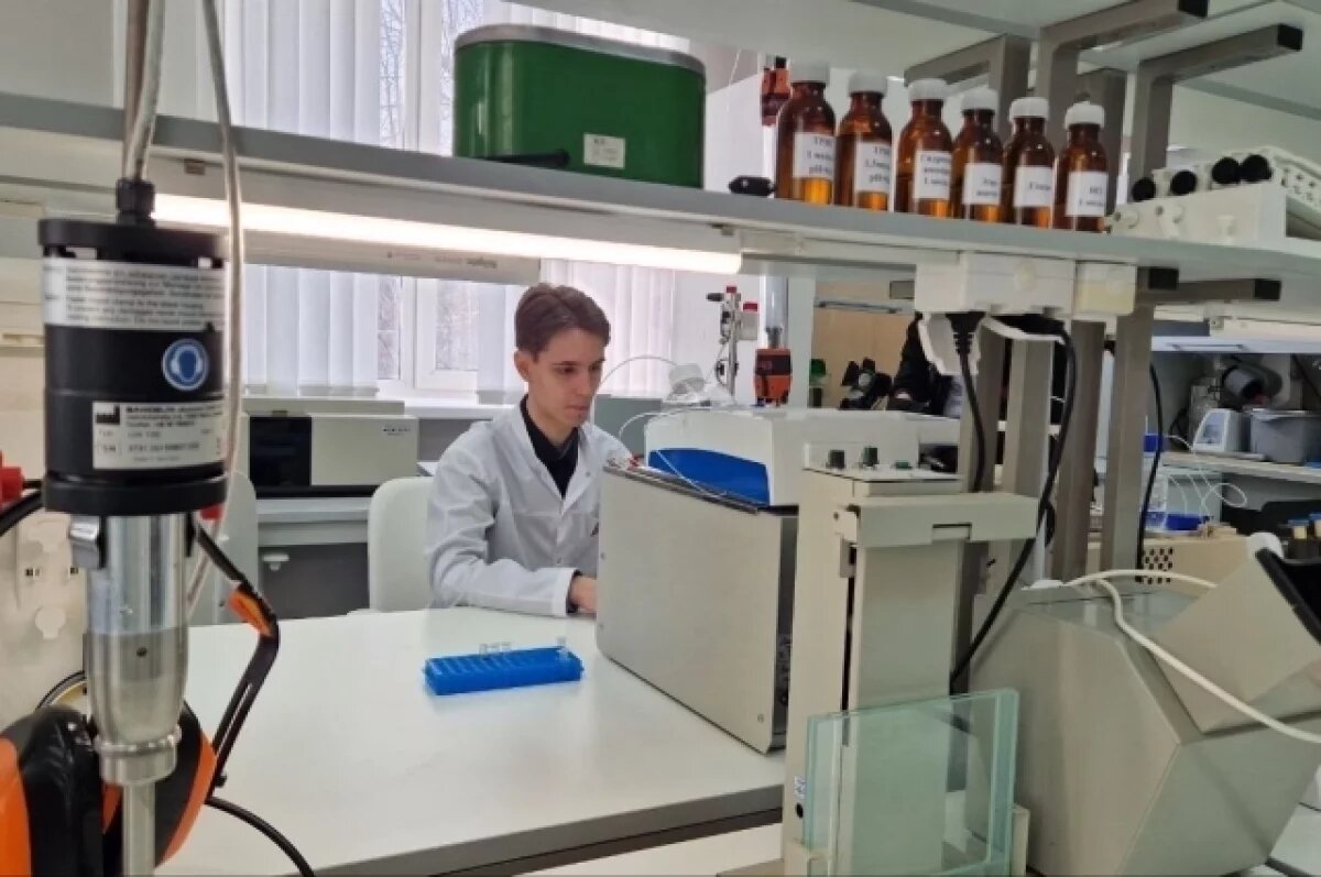    На уровне клеток.