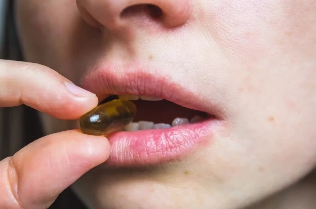    Врач Чернышова назвала три запрещенных действия при болях в животе