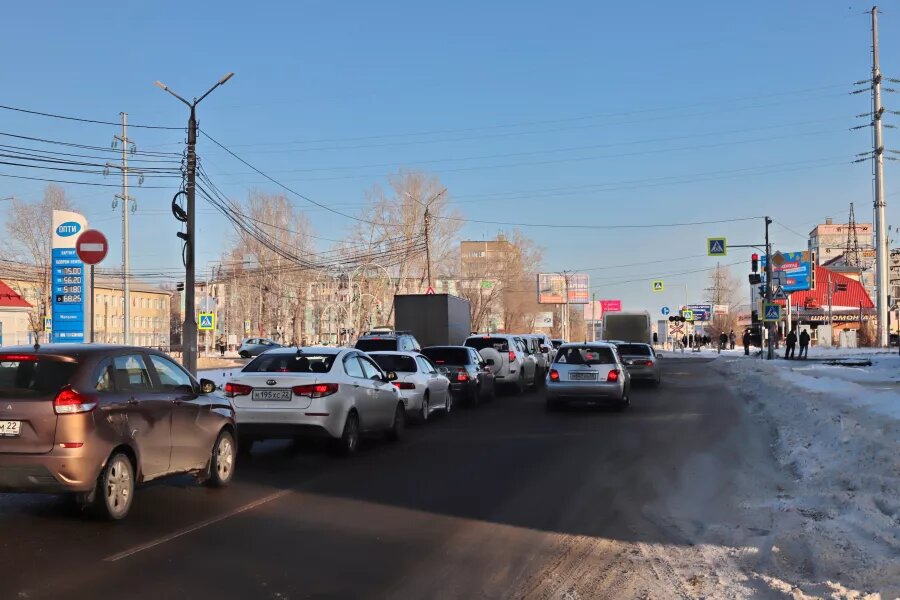 Ул. Васильева. Сергей Кулыгин, "БР"   📷