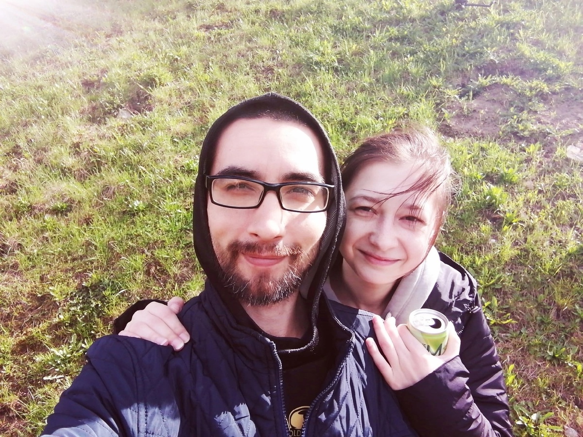 Мы счастливые удалёнщики. Александр и Валерия Гололобовы