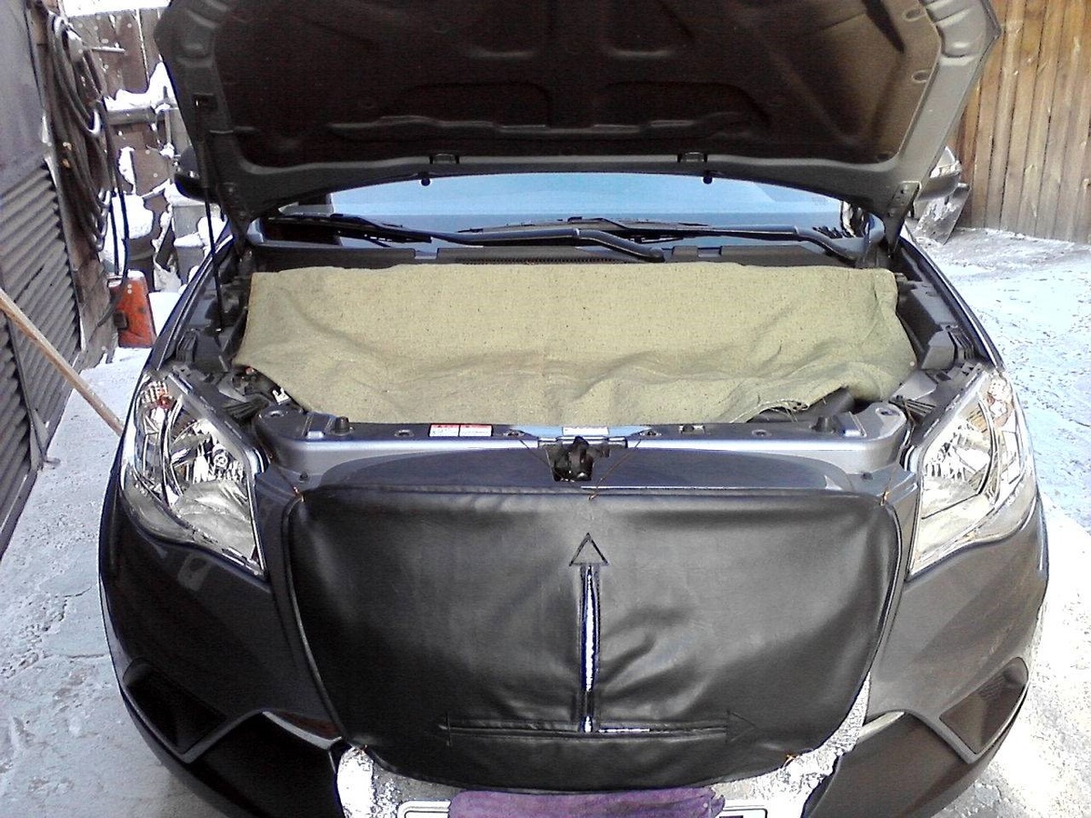 Утепление двигателя зимой: зачем нужно и какие варианты выбрать