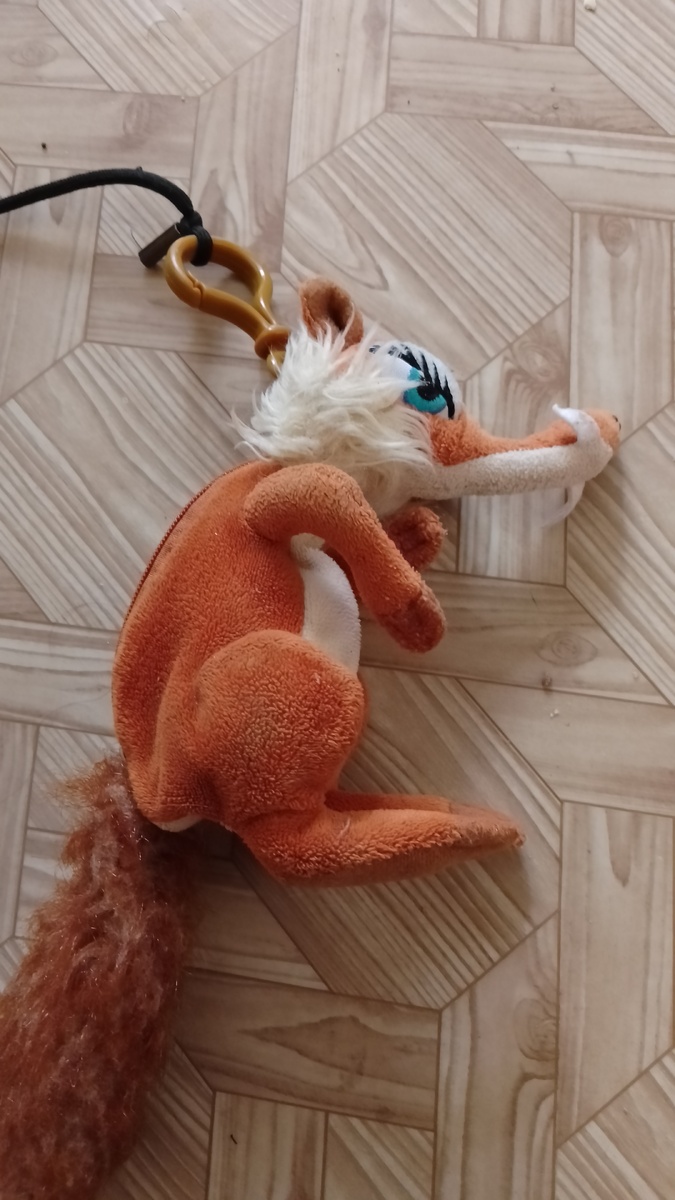 Любимая игрушка наших котов.