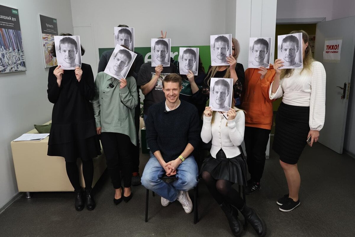    Ефремовых много не бывает! Специально к приходу гостя мы решили стать его двойниками. Елена Купцова / Metro