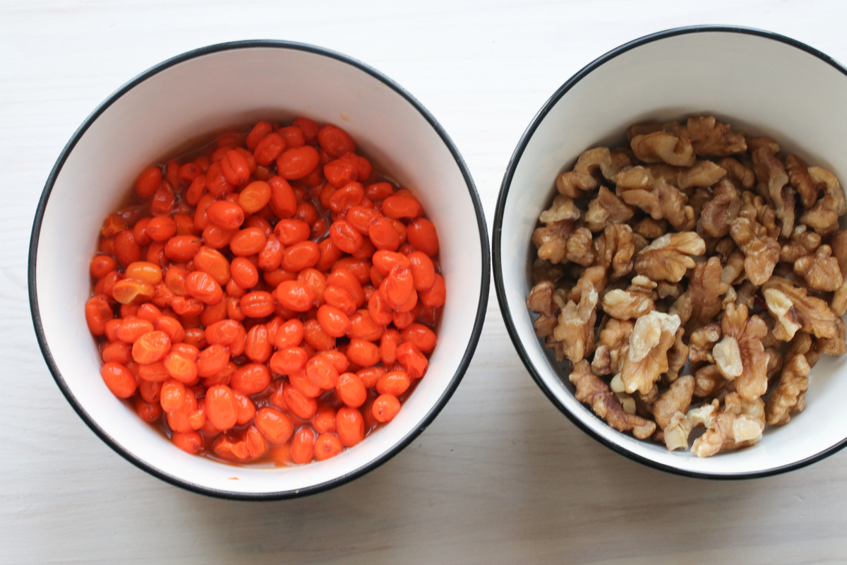 Облепиха и орехи