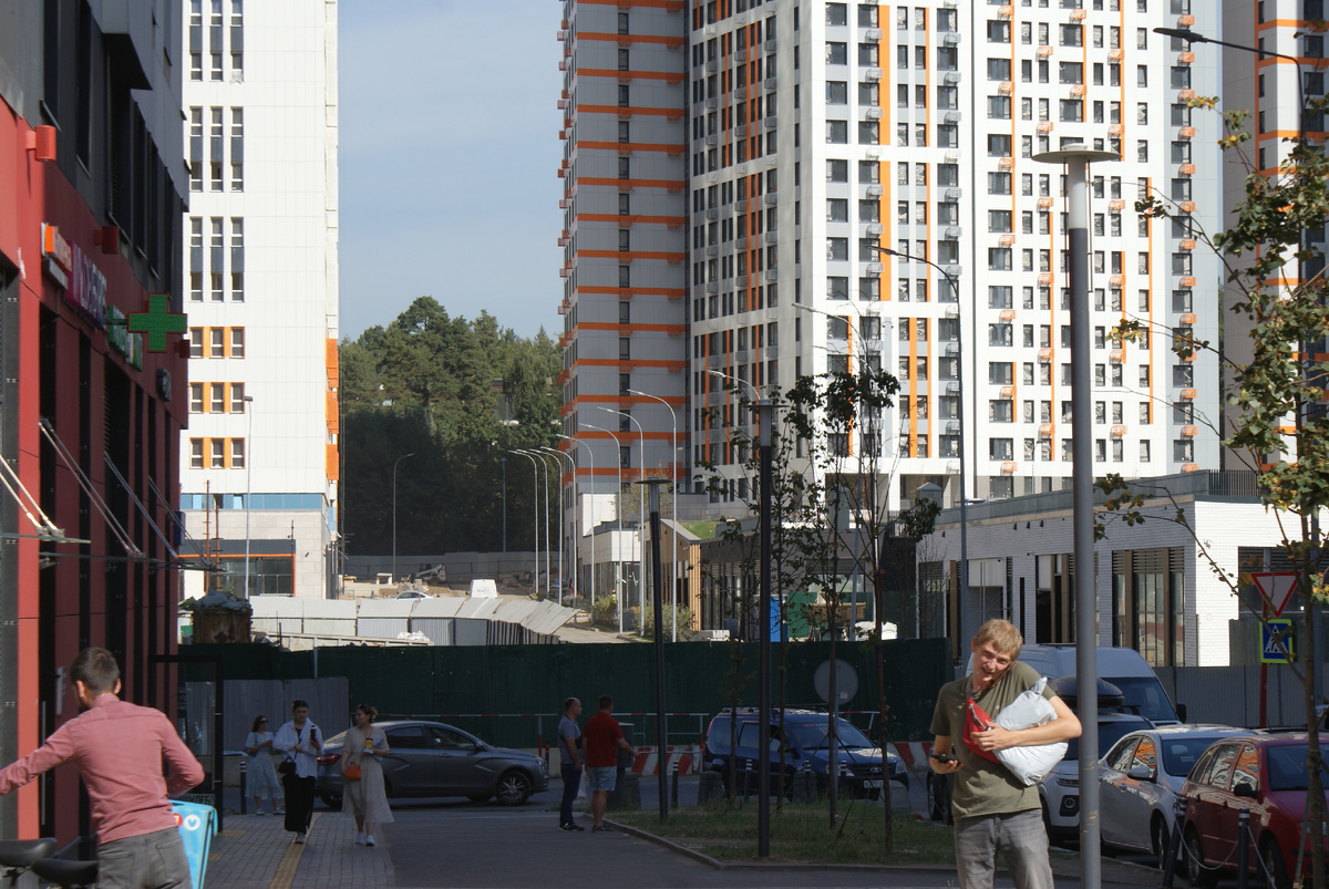 Квартал "Спутник", сентябрь 2024. 