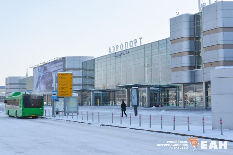    ЕАН. Мужчина перебрал с алкоголем в одном из кафе аэропорта Кольцово